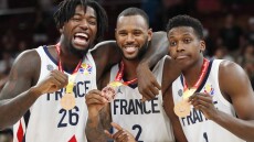 Το καλωσόρισμα του Λεσόρ στον Νιλικίνα: «Σωστή πόλη, λάθος χρώμα» 