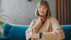 Είναι ασφαλής η χρήση ηλεκτρονικών συσκευών από όσους έχουν βηματοδότη-απινιδωτή; Ο ειδικός απαντά
