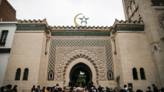 Έντεκα συλλήψεις στη Σερβία για επιθέσεις σε συναγωγές και τζαμιά σε Γαλλία και Γερμανία – Έβαζαν κεφάλες χοίρων κοντά σε τεμένη
