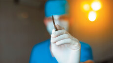 Αποζημίωση €40.000 για νυστέρι που έμεινε στον γλουτό - Η περιπέτεια μίας γυναίκας μετά από ιατρικό λάθος