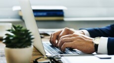 Έρχονται τρία νέα προγράμματα για 40.000 θέσεις εργασίας από τη ΔΥΠΑ
