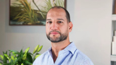 Επί 20 χρόνια του έλεγαν ότι έχει κατάθλιψη και είναι υποχόνδριος – Έφτασε 35 ετών για να ανακαλύψει από ποια νόσο έπασχε
