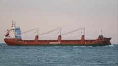 Επίθεση σε ολλανδικό φορτηγό πλοίο στα ανοιχτά του Άντεν - Διασώθηκαν και τα 19 μέλη του πληρώματος, ένας τραυματίας
 