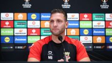 Προπονητής Γκοου Αχέντ Ίγκλς: «Με εντυπωσίασε ο Παναθηναϊκός κόντρα στη Γιουνγκ Μπόις»