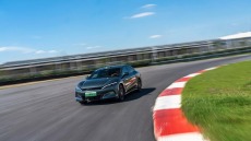 Η BYD έχει δική της πίστα δοκιμών παντός εδάφους