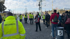 Κλειστό το Oktoberfest μετά από απειλή για βόμβα στο Μόναχο - Προηγήθηκαν εκρήξεις και πυροβολισμοί