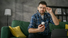 Συμπληρώματα διατροφής: Τι πιστεύουμε ότι κάνουν και τι κάνουν πραγματικά – Έρευνα λύνει μια χρόνια «παρεξήγηση»
