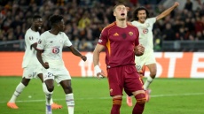 Απίστευτο σκηνικό στο Ρόμα - Λιλ: Έχασαν τρεις φορές το ίδιο πέναλτι οι Τζαλορόσι! Βίντεο
