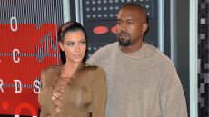 Η Κιμ Καρντάσιαν υποστηρίζει πως κάποιος είχε βάλει πληρωμένο δολοφόνο να τη σκοτώσει - Τι έγραφε ο Κάνιε Γουέστ πριν τρία χρόνια