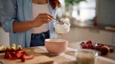 Βραδινές λιγούρες; 4 υγιεινά σνακ για να δοκιμάσετε