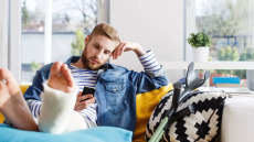 Το ασφαλιστικό επίδομα που προστατεύει τον εργαζόμενο μετά από ατύχημα ή ασθένεια
