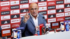 Ο καβγάς του Λουίς ντε λα Φουέντε με δημοσιογράφο: «Έχετε παίξει ποτέ ποδόσφαιρο;» - Βίντεο
