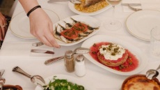 8 νέα εστιατόρια κάνουν την εμφάνισή τους στην Αθήνα
