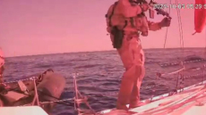 Ο ισραηλινός στρατός σταμάτησε και το τελευταίο πλοίο του στολίσκου για τη Γάζα - Βίντεο με το ρεσάλτο των ενόπλων στο Marinette