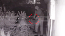 Βίντεο: Η στιγμή που ο δράστης στοχεύει με το όπλο τον 38χρονο στον Άγιο Στέφανο - «Μη με πυροβολείς, μη!»