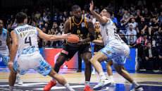 Basket League: Η ΑΕΚ κέρδισε το θρίλερ της Ρόδου, 87-85 τον Κολοσσό - Βίντεο 