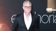 Ο Έρικ Ντέιν αποκάλυψε πως ένας τραυματισμός στο κεφάλι τον ανάγκασε να μην εμφανιστεί στα βραβεία Emmy
