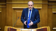 Τους βανδαλισμούς στο πολιτικό γραφείο του βουλευτή Λάρισας Χρήστου Καπετάνου καταδικάζει η ΝΔ