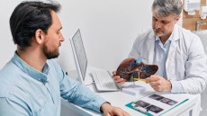 Ήπαρ: Η απλή εξέταση που προβλέπει τον κίνδυνο καρκίνου και κίρρωσης – Πώς γίνεται
