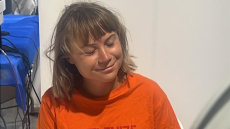 Την έσυραν από τα μαλλιά και την έβαλαν να φιλήσει την ισραηλινή σημαία – Τούρκος ακτιβιστής καταγγέλλει την κακομεταχείριση της Γκρέτα Τούνμπεργκ
