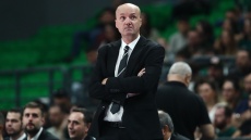 ΠΑΟΚ - Ηρακλής: Είμαστε τυχεροί που κερδίσαμε, λέει ο Ζντοβτς
