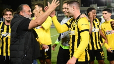 Μοίραζε συγχαρητήρια ο Μάριος Ηλιόπουλος μετά την ανατροπή της ΑΕΚ επί της Κηφισιάς στο Περιστέρι - Φωτογραφίες 