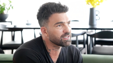 Δημήτρης Αλεξάνδρου: Προσπαθώ να μάθω στον γιο μου τον σεβασμό, με ζορίζει πάρα πολύ που δεν τον βλέπω κάθε μέρα
