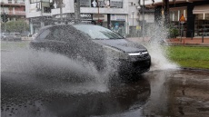 Κακοκαιρία στην Αττική, σε ποιες περιοχές βρέχει τώρα - Ο καιρός μέχρι το Σαββατοκύριακο