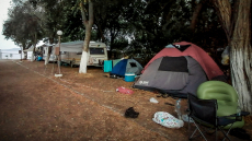 Ασύλληπτος ο δράστης του διπλού φονικού στη Φοινικούντα - «Χτενίζουν» κάμερες ασφαλείας, άγνωστα ακόμη τα κίνητρα
