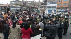 Η Λίμα του Περού παραλύει εξαιτίας κινητοποίησης οδηγών λεωφορείων κατά των εκβιάσεων