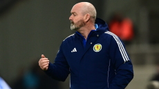 Στιβ Κλαρκ: «Οι παίκτες μου ξέρουν τι πρέπει να κάνουν, διαφορετικό το ματς από του Μαρτίου»