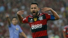 Ο Βραζιλιάνος διεθνής Έβερτον Ριμπέιρο έκανε επέμβαση σε καρκίνο του θυρεοειδούς 