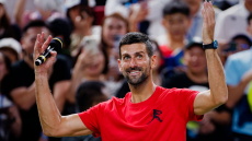 Νόβακ Τζόκοβιτς: Τραγούδησε σύνθημα του Ολυμπιακού στο Ερυθρός Αστέρας - Μπασκόνια - Βίντεο 