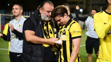 Η ΔΕΑΒ κάλεσε σε ακρόαση τον Μάριο Ηλιόπουλο για το σπάσιμο του υαλοπίνακα στα δημοσιογραφικά θεωρεία του Περιστερίου 