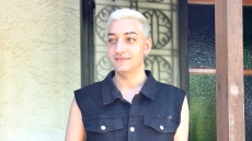 Γιάννης Κατινάκης: Στα σχολικά μου χρόνια βίωσα μόνο μίσος λόγω της σεξουαλικότητάς μου