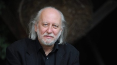 Στον Ούγγρο μυθιστοριογράφο Λάσλο Κρασναχορκάι απονέμεται το Νόμπελ Λογοτεχνίας 2025