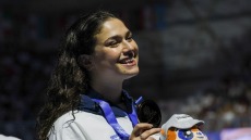 Ιταλίδες κολυμβήτριες έκλεψαν μπουκάλια με αιθέρια έλαια στο αεροδρόμιο της Σιγκαπούρης και τιμωρήθηκαν με τρίμηνο αποκλεισμό 