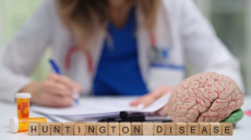 Ερευνητές ανακάλυψαν θεραπεία που επιβραδύνει κατά 75% την εξέλιξη της νόσου Χάντινγκτον
