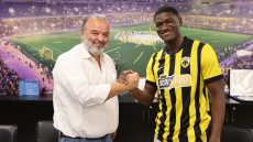 ΑΕΚ: Υπέγραψε νέο συμβόλαιο έως το 2029 ο Ζίνι 