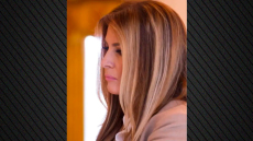 Με βίντεο της Μελάνια Τραμπ ετοιμάζεται ο Λευκός Οίκος για τα Χριστούγεννα - «Έρχεται η χρυσή εποχή», της γράφουν