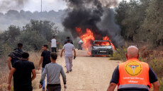 Επίθεση Ισραηλινών εποίκων στη Δυτική Όχθη, 36 τραυματίες - Θα με σκότωναν, λέει φωτογράφος του Γαλλικού Πρακτορείου