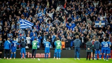 Εθνική Ελλάδος: Τα δάκρυα των Τσιμίκα και Σιώπη, η απογοήτευση των παικτών και η αποθέωση του κόσμου - Βίντεο
