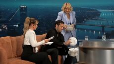 Ο Κωνσταντίνος Αργυρός εμφανίστηκε σε late night show της Σερβίας - Έσπασε πιάτα, τραγούδησε και χόρεψε με τις παρουσιάστριες