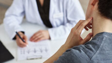 Έρευνα: Γιατί έχουμε τόσα αυτοάνοσα; Οι Νομπελίστες γιατροί ξεκλείδωσαν τον μηχανισμό γένεσής τους
