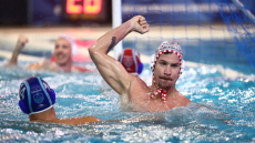 Πρεμιέρα με το δεξί στο Champions League πόλο ανδρών για τον Ολυμπιακό, 13-9 τη Μλάντοστ στον Πειραιά - Βίντεο