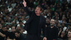 Αταμάν: «Σημασία στη διαβολοβδομάδα έχει η νίκη, θετική η εμφάνιση του Χολμς»