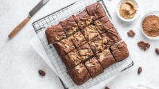 Μπράουνι με ταχίνι
