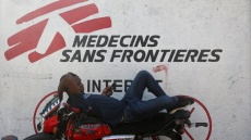 Οι Γιατροί Χωρίς Σύνορα κλείνουν κλινική τους στην πρωτεύουσα της Αϊτής 