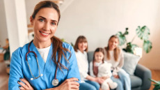 Νοσηλεία: Η επόμενη μέρα μετά το εξιτήριο – Τι καλύπτει (και τι όχι) το ασφαλιστήριο
