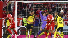 Μπάγερν Μονάχου - Ντόρτμουντ 2-1: Με Κέιν και Ολίσε κράτησαν το αήττητο η Βαυαροί - Δείτε τα γκολ 